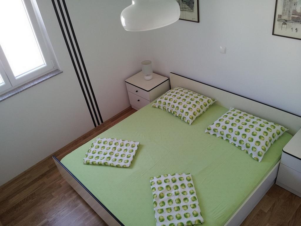 Apartment Popeye Makarska Exteriör bild